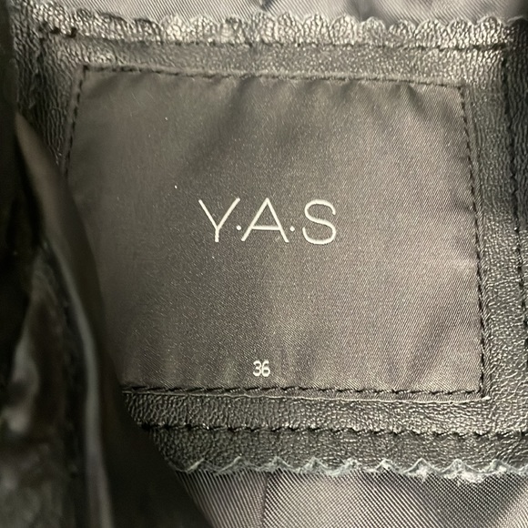 New Y.A.S leather moto javket - Picture 3 of 11
